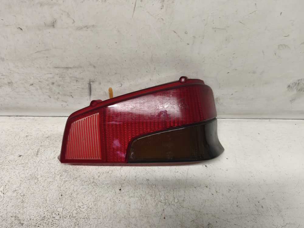 VERRE DE FEU ARRIERE DROIT PEUGEOT - Vue 1